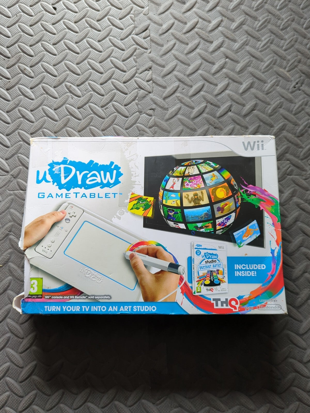 U DRAW STUDIO INSTANT ARTIST with GAME TABLET & Pen Nintendo Wii Game